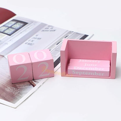 Framendino, Pink Vintage Wood Calendar Rustic Block Chic Perpetual Desktop Wooden Cubes for Home Office Desk Decoration