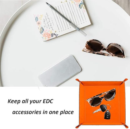 siduater Valet Tray Desktop Storage Organizer, Vegan Leather Catchall Tray Bedside Vanity Tray Nightstand Caddy Holder for Remote Controller, Watch, Keys, Phone, Wallet, Sunglasses, Jewelry, Khaki