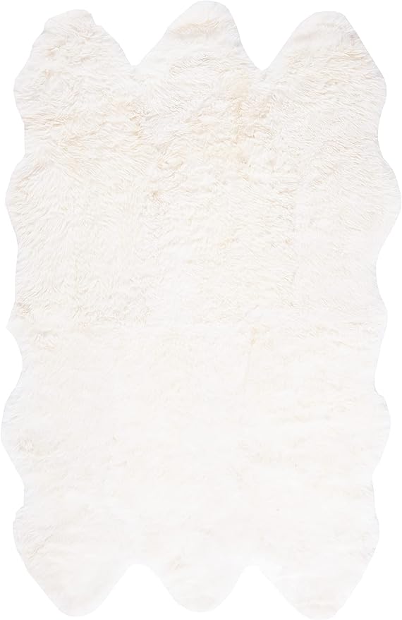 SAFAVIEH Sheep Skin Collection Area Rug - 5' x 8', Natural & White, Handmade Rustic Glam Genuine Pelt, 3.4-inch Thick Ideal for High Traffic Areas in Living Room, Bedroom (SHS211A)