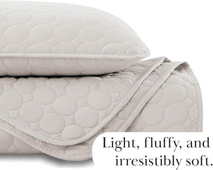 Southshore Fine Living, Inc. Quilted Summer Comforter, Queen Size Bedding Set with 2 Quilted Pillow Shams, Geometric Circle Design Coverlet, Queen/Full Size Bedspread, Lightweight Quilt, Bone
