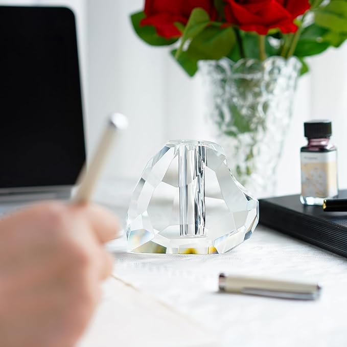QFkris Crystal Heart Shaped Single Pen Holder for Desk, 3.5" Fancy Fountain Pen Stand, Glass Feather Pencil Holder for Office Desktop Decoration, Gift for Man Woman Students Teachers Father Boyfriend