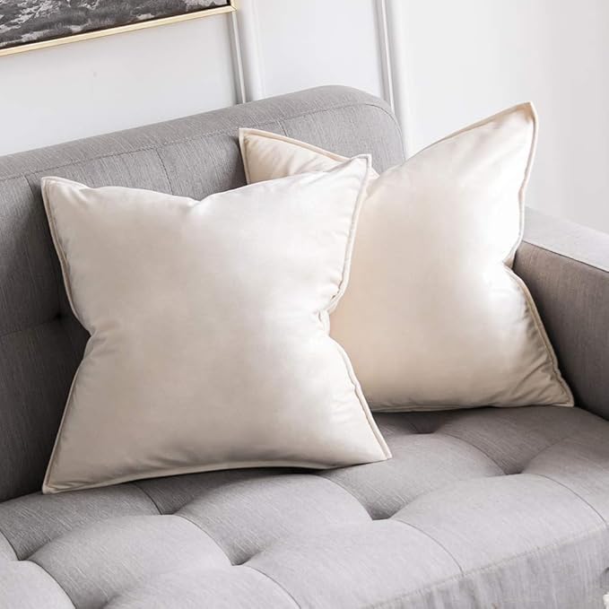MIULEE Pack of 2 Decorative Christmas Velvet Throw Pillow Covers Soft Pillowcases Solid Square Cushion Case for Winter Sofa Bedroom Car 20x20 Inch 50x50 Cm Cream White