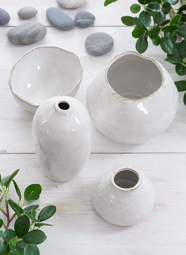 Serene Spaces Living Free-Form Glazed Ceramic Mini-Bud Vase, Set of 4- Centerpiece for Vintage Weddings, Events, Measures 2.5" Tall and 3" Diameter