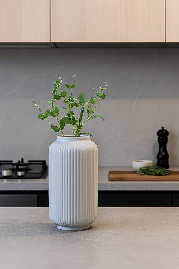 Matte White Ceramic Flower Vase, 8 Inch Ribbed Vase for Pampas Grass, Fresh or Dried Flowers, Decorative Centerpiece for Living Room, Kitchen, Bookshelf, Office Decor