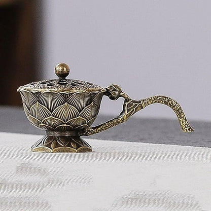 Small Lotus Incense Burner,9cm Incense Holder for Cones,Brass Lotus Flower Incense Holder Hollow Out Ash Catcher with Lid,Brass Incenses Stand Home Vintage Ornaments
