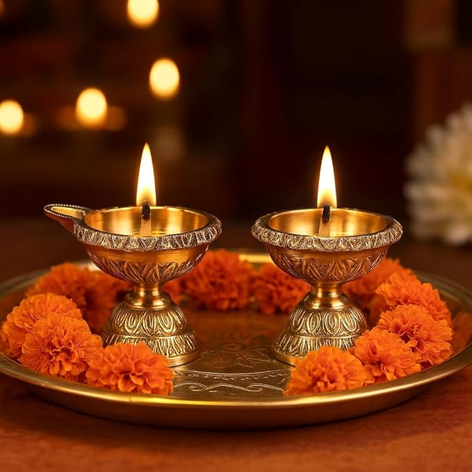 athizay Brass Standing Diya Set – Pack of 2 Traditional Indian Oil Lamps for Pooja, Diwali & Spiritual Decor | Solid Brass Vilakku for Gifting