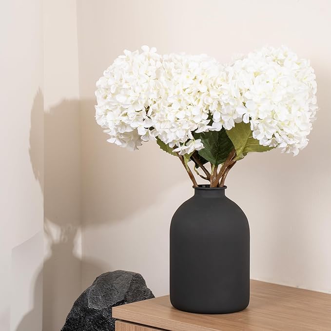 Metal Matte Black Vase 8.7 inch Tall Iron Frosted, Pampas Grass Vase for Centerpieces Minimalist for Home Wedding Boho Décor