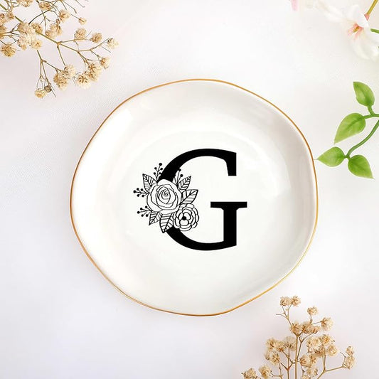 JoycuFF Initial G Ceramic Jewelry Tray, Bridesmaid Bride Gifts, Mothers Day Christmas Anniversary Engagement Birthday Gifts for Women Couples, Trinket Dish for Rings Earrings Necklaces Bracelets Keys