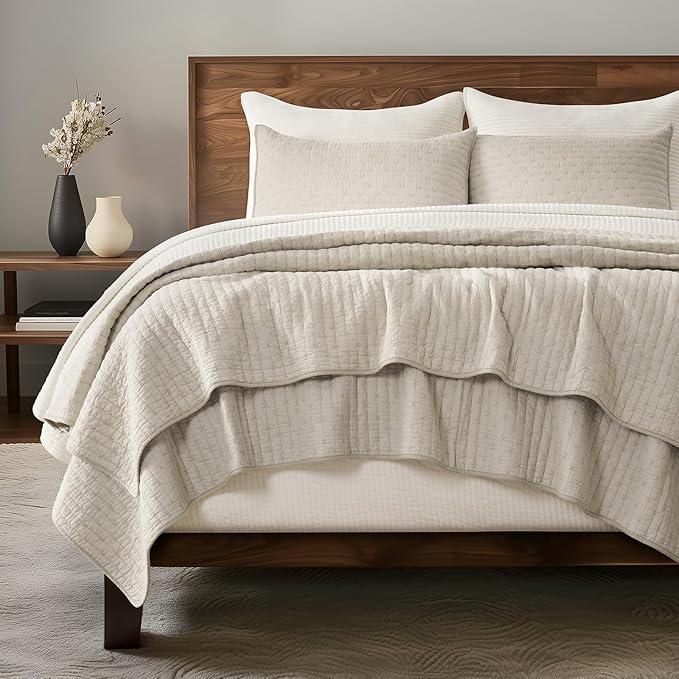 EVERGRACE Cross Stitch Pre-Washed Cotton Quilt Bedding Set Queen Size, Oversized 3 Pieces Lightweight Bedspread Coverlet for All Season, with 2 Matching Shams, Flax Beige, 92"x96"