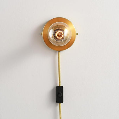 BRIGHTTIA Luna 1-Light Plug-in Wall Sconce - Mid Century Modern Minimalist Bedroom Home Office Lighting - Portable Wall Lamp for Apartments & Small Spaces with No J-Box - Brushed Gold (BW0026-1GP)