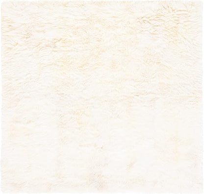 SAFAVIEH Sheep Skin Collection Area Rug - 6' Square, Natural & White, Handmade Rustic Glam Genuine Pelt, 3.4-inch Thick Ideal for High Traffic Areas in Living Room, Bedroom (SHS211A)