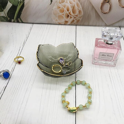 Small Ring Dish, Flower Jewelry Dish Tray, Vanity Glass Jewelry Tray, Room Nightstand Decor Jewelry Bowl, Wedding Engagement Ring Holder for Women, Bathroom Ring Bowl Trinket Dish, Gift