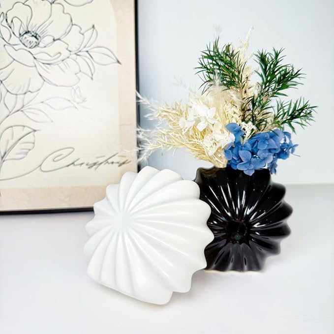 Black and White Ceramic Vase Set of 2, Small Striped Ceramic vases, Cute Modern Home Decor Flower Vase, vases for centerpieces, Bud vases for Decor, Farmhouse Small Ceramic vases Set