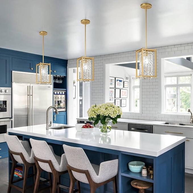 LMQNINE Modern Gold Pendant Light Fixtures for Kitchen Island, Crystal Chandelier Lights Fixture, Elegant Adjustable Pendant Lighting for Dining Room Bedroom (Square 1-Light)