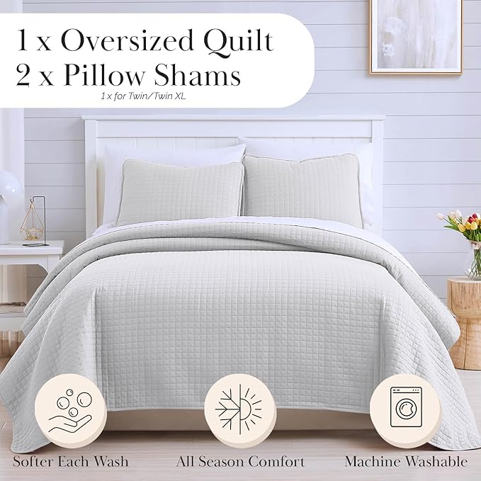Southshore Fine Living, Inc. Queen Quilt Set, Full Size Bedspread with 2 Matching Pillow Shams, Soft Microfiber Lightweight Quilts, Queen Size Coverlet, Easy Care Machine Washable, Light Grey