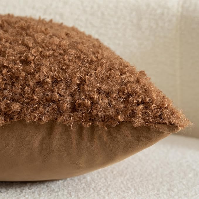 Yaertun Pack of 2 Faux Fur Throw Pillow Covers Decorative Sherpa Boucle Pillow Covers Fuzzy Soft Pillowcases Sheepskin Fleece Cushion Case for Couch Sofa Bed Living Room 26x26 Inch Brown