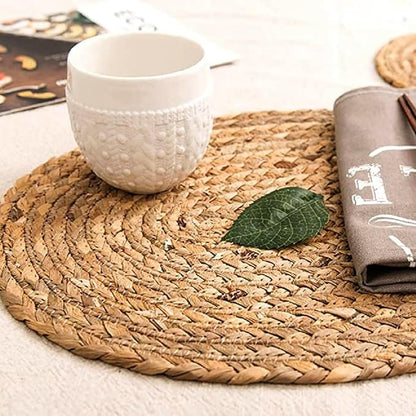 Water Hyacinth Woven Placemats, 13 inches Round Handwoven Boho Vintage Placemats Set of 6 Rattan Plate Chargers Wicker Tablemats Braided Heat Resistant Place Mats for Wedding Party