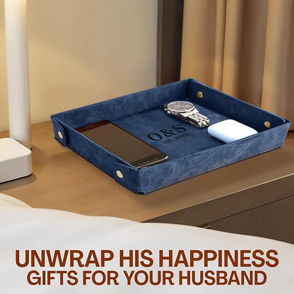 Engraved PU Leather Valet Tray for Couples – Personalized Catchall with Custom Name – Organizer for Keys, Wallet, Jewelry – Romantic Gift – Blue