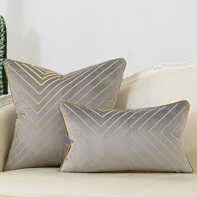 Avigers 18 x 18 Inch Grey Gold Striped Geometric Lines Embroidery Velvet Cushion Case Luxury Modern Throw Pillow Cover Decorative Pillow for Couch Living Room Bedroom Car 45 x 45cm