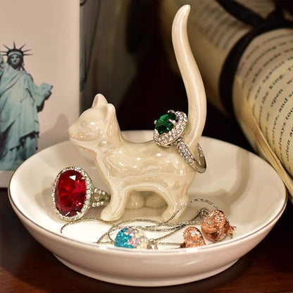 ROSA&ROSE Cat Ring Holder Trinket Tray Ceramic Jewelry Dish Porcelain Ring Organizer Gift for Women, Girlfriend or Valentine's Day (Pearl White)