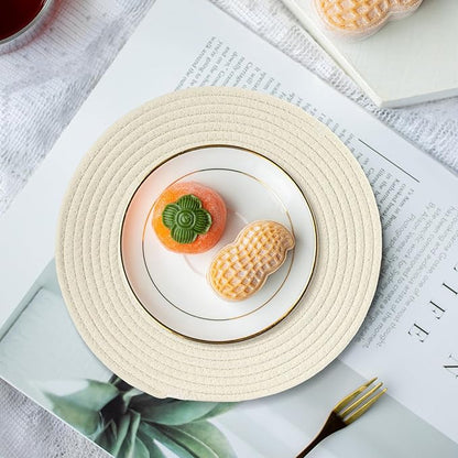 Round Woven Placemats Set of 8 Heat Resistant Placemats 13.5 Inches Farmhouse Cotton Rope Place Mats for Dining Tables Trivets for Hot Dishes Kitchen Décor, Mixed Brown
