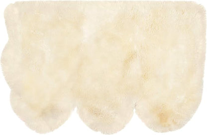 SAFAVIEH Sheep Skin Collection Accent Rug - 3' x 5', Natural & White, Handmade Rustic Glam Genuine Pelt, 3.4-inch Thick Ideal for High Traffic Areas in Entryway, Living Room, Bedroom (SHS211A)