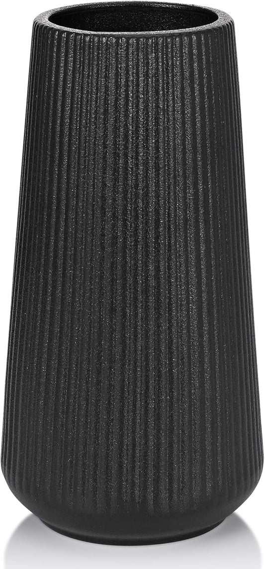 Matte Black Ceramic Vase, GUKJOB Small Cute Flower Vase for Pampas Grass, Home, Living Room, Dining Table, Farmhouse, Office Decor, Bedroom, Table, and Kitchen Shelf (Matte Black)