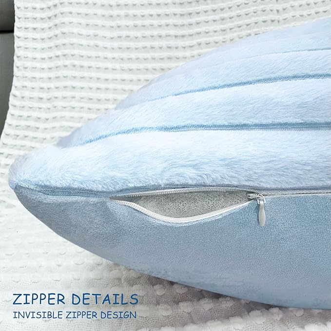 2 Pack 18x18 Pillow Cover Velvet Pillow Covers, Faux Fur Square Throw Pillow Covers for Living Room Decorations Throw Pillow Case, Throw Pillow Cover Cushion Cover for Sofa Bedroom Car, Light Blue
