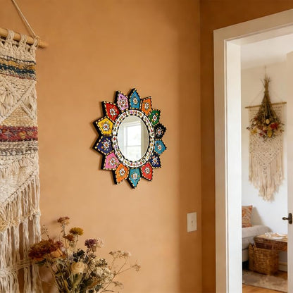 Sunflower Mirror - Vibrant 16-Petal Boho Circle Wall Decor, Small Decorative Floral Mirror Art for Living Room, Wood & Acrylic Mirror（2D Printed）