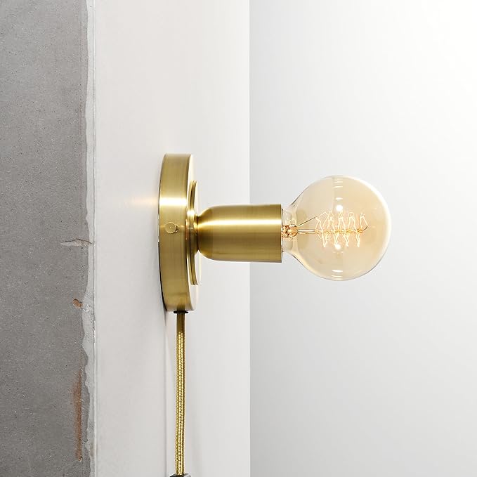 BRIGHTTIA Luna 1-Light Plug-in Wall Sconce - Mid Century Modern Minimalist Bedroom Home Office Lighting - Portable Wall Lamp for Apartments & Small Spaces with No J-Box - Brushed Gold (BW0026-1GP)