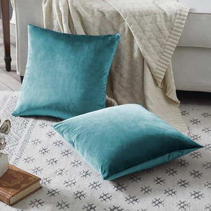 GIGIZAZA Décor Throw Couch Pillow Covers,Set of 2 Sofa Cushion Teal Peacock Green Pillow Covers,20 x 20 Pillow Velvet Cushion Covers