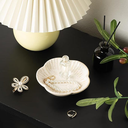 Flower Shape Ring Tray, Key Bowl, Ceramic Trinket Tray Decorative Jewelry Dish for Rings Necklace Earring Key Watch, Home Decoration for Friend Sister Mom