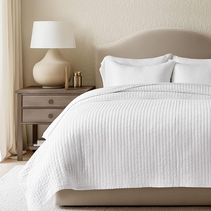 EVERGRACEHOME Cotton Sateen Quilt Set King Size, Pre-Washed Cotton Channel Stitch Coverlet Bedspread, 3 Pieces Lightweight Soft Bedding Sets for All Season, with 2 Pillow Shams, Bright White