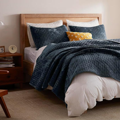 LEAONME Oversized King Quilt 120''x120'', Lightweight Navy Blue Velvet Comforter Set with 2 Matching Shams, Soft Cross Stitch Bedspread Coverlet, Oversized King Bedding Set for All Season