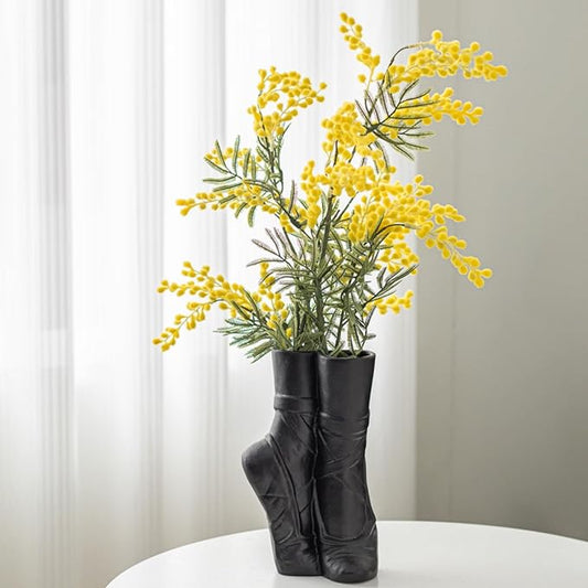 Fantasy Ballet Shoe Modern Ceramic Vase, Nordic Art Ins Style Decorative Aesthetic Foot Flower Vase for Home Living Room Table Bookshelf Decor (Matte Black W 6" X H 9")