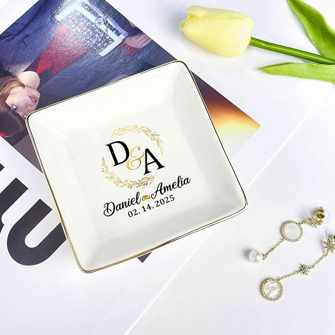 Personalized Wedding Ring Dish Gifts for Couples, Married Jewelry Tray Ring Holder, Wedding Gifts for Women Newlywed Future Bride To be, Engagement Gift for Mr Mrs Wife Husband Him Her