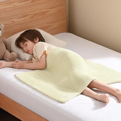 Guohaoi Knitted Weighted Lap Pad (Cream 20"x30" 2lbs) No Beads Cooling Weighted Blanket Kids for Nap, Breathable Chunky Knit Blanket, Small Throw Blanket for Travel Indoor Outdoor