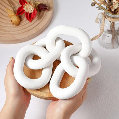 Queekay Decorative Wood Chain Link Decor Rustic Wooden 5 Link Wooden Chain Decor Ornament Farmhouse Home Decoration Hand Carved Wood Crafts Ornaments for Coffee Table(White)