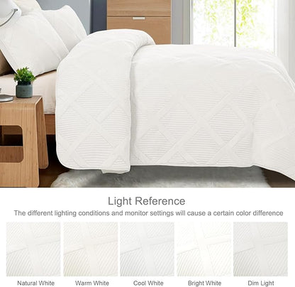 Exclusivo Mezcla Twin Size Quilt Set - White Quilts Bedding Set with 2 Pillow Shams, Modern Bedspread with Striped Pattern, Soft Lightweight Bedspreads Coverlets for All Seasons