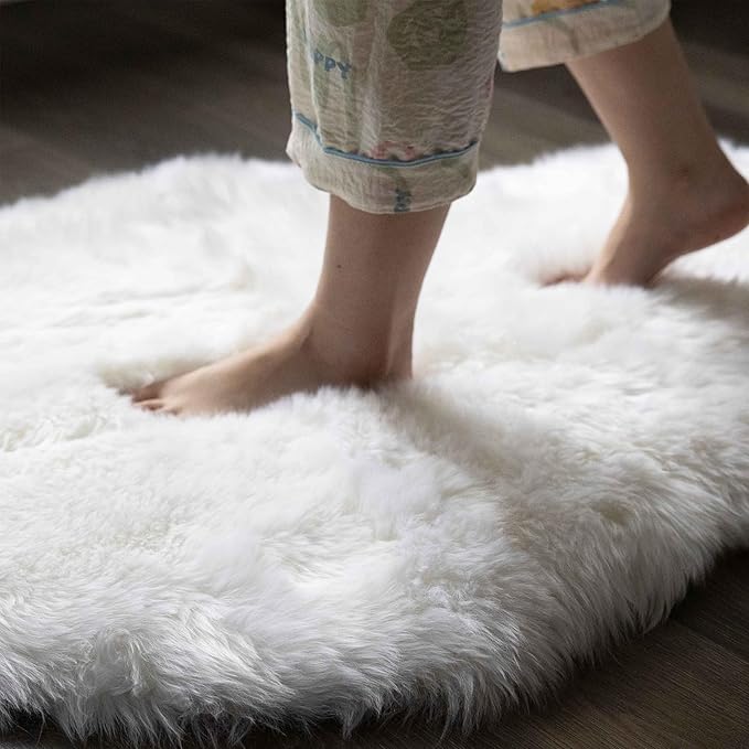 Genuine Sheepskin Rug New Zealand Luxury Lambskin Rug, Natural Fluffy Sheepskin Throw for Bedroom Living Room Children's Room - Premium Area Rug Chair Cover (2×6 Feet, Cream White)