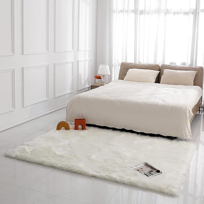 Faux Fur Rug Sheepskin Shag Fluffy Fuzzy 5x7 ft White Rugs for Bedroom Bedside Bed Floor Living Room Plush Rectangle High-Density Cushion Carpet Super Sofa Cover