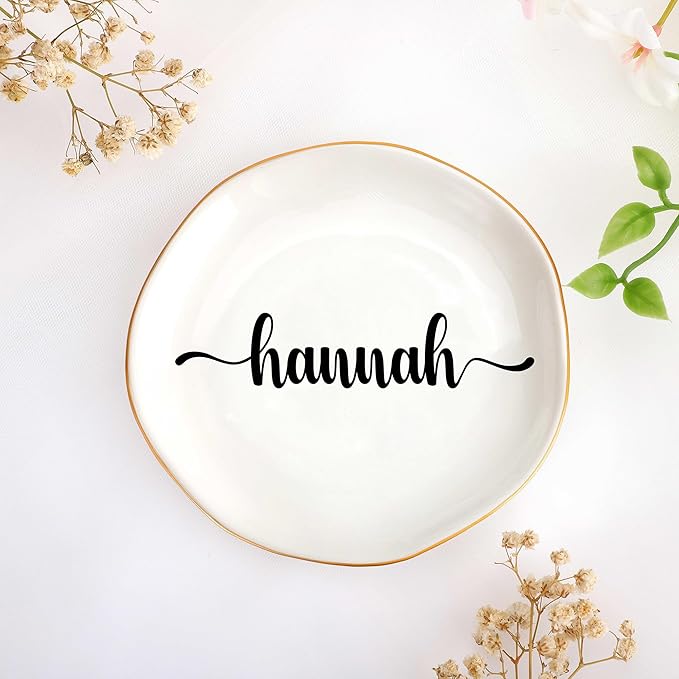 JoycuFF Hannah Personalized Name Ceramic Jewelry Tray, Mothers Day Christmas Anniversary Engagement Birthday Gifts for Women Couples, Trinket Dish for Rings Earrings Necklaces Bracelets Keys