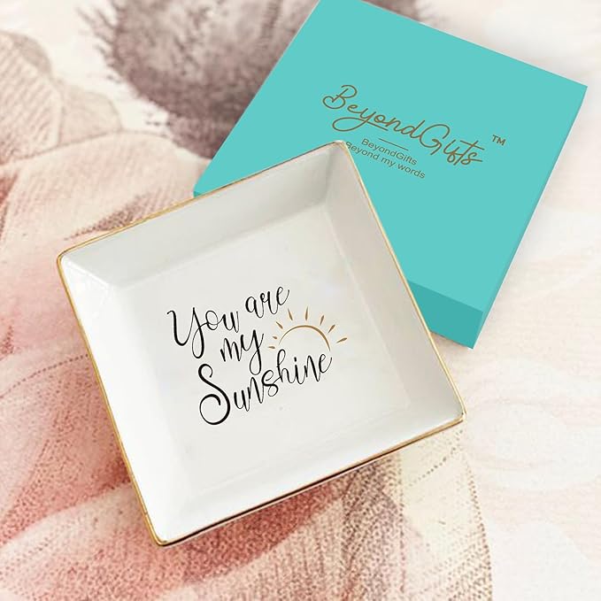 LADY&HOME Trinket Dish for Sister Birthday Christmas Gift Ceramic Ring Dish for Female Best Friend Mother-You're My Sunshine (Sunshine)
