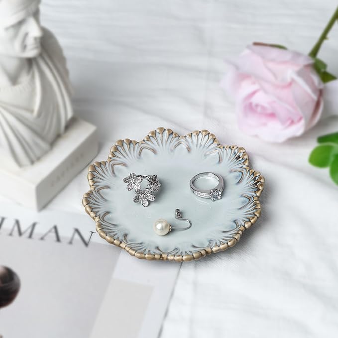 Ceramic Jewelry Dish, Decorative Tray for Rings Earrings Necklaces Bracelet Watch Keys, 4.50" Trinket Tray as Gifts for Women (Reactive Shell)