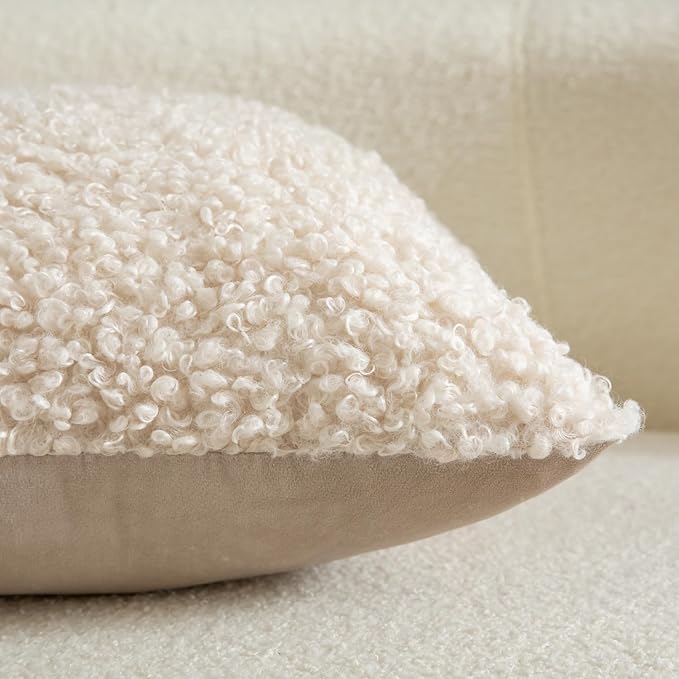 Yaertun Pack of 2 Faux Fur Throw Pillow Covers Decorative Sherpa Boucle Pillow Covers Fuzzy Soft Pillowcases Sheepskin Fleece Cushion Case for Couch Sofa Bed Living Room 16x16 Inch Beige
