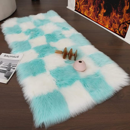 Fluffy Faux Fur Blue and White Checkered Rug，Small Area Rug,2x3 Ft Ultra Soft Shaggy Plush Rug for Bedroom Living Room Bedside Nursery Kids Room
