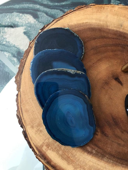 AMOYSTONE Blue Agate Coasters Set of 4, 3-3.5 Inch Stone Coasters with Rubber Bumpers, Valentine's Day Gift for Her, Modern Coffee Table Decor, Birthday Present