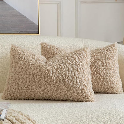 Yaertun Pack of 2 Faux Fur Throw Pillow Covers Decorative Sherpa Boucle Pillow Covers Fuzzy Soft Pillowcases Sheepskin Fleece Cushion Case for Couch Sofa Bed Living Room 12x20 Inch Oatmeal