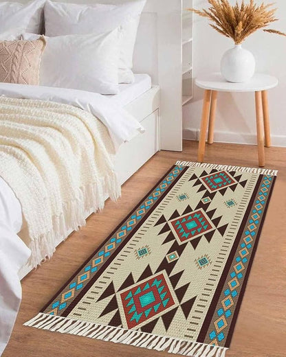 Boho Southwestern Runner Rug 2X4 Ft Entryway Outdoor Indoor Mat, Washable Woven Aztec Abstract Geometric Throw Carpet with Tassel, Non-Shedding Vintage Native American Patterned Hallway Bath Mats