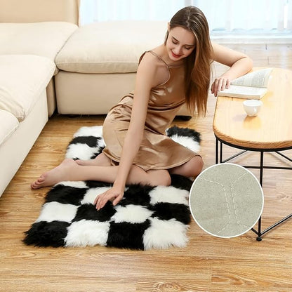Fluffy Faux Fur Black and White Checkered Rug，Small Area Rug,2x4 Ft Ultra Soft Shaggy Plush Rug for Bedroom Living Room Bedside Nursery Kids Room